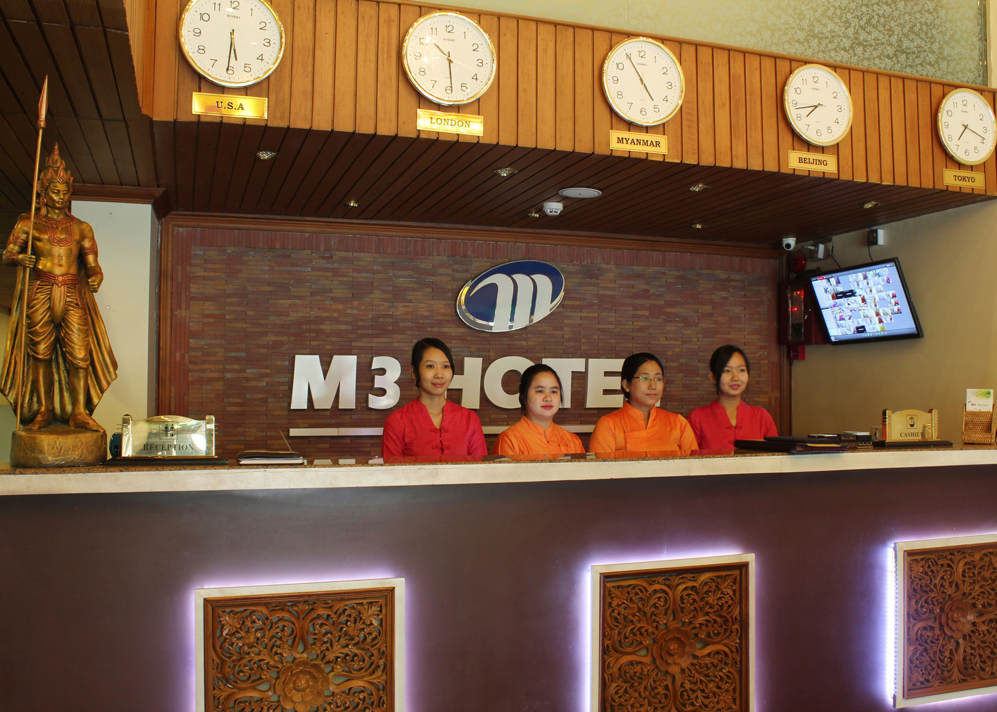 M3 호텔 만달레이 외부 사진